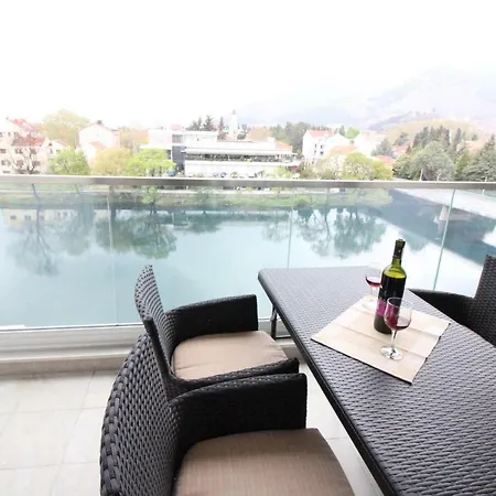 Exclusive Two Bedroom Riverside *