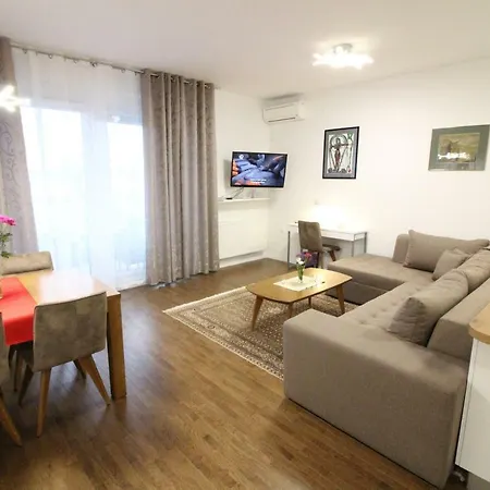 Apartman Exclusive Two Bedroom Riverside
